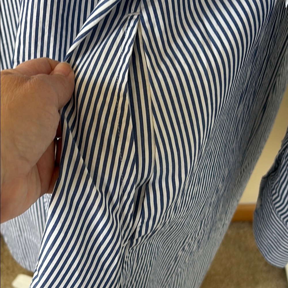 Old Navy Calla Lilly Blue and White Striped Dress - Picture 8 of 15